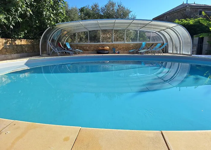 Holiday home Avec Piscine Couverte *